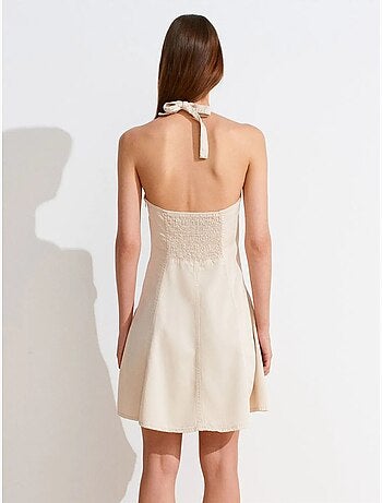 Vestido mini de línea a con cuello halter dilvin