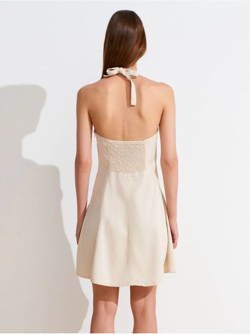 Vestido mini de línea a con cuello halter dilvin - Kiabi Vestido mini de línea a con cuello halter dilvin - Kiabi