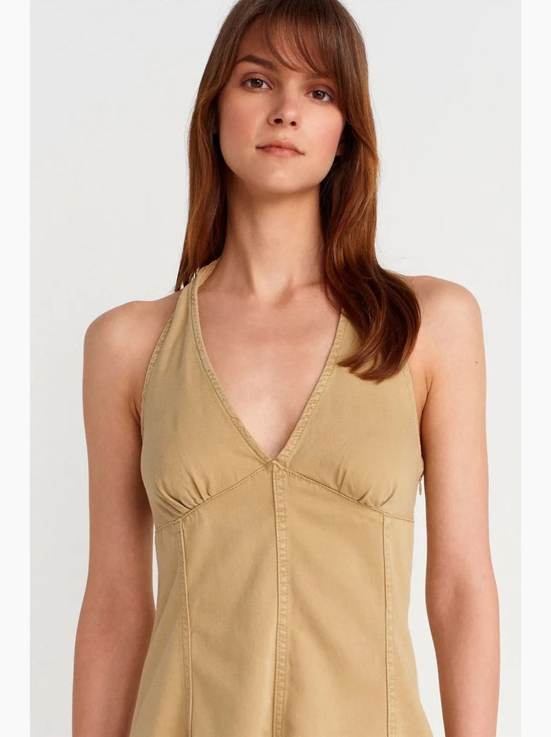Vestido mini de línea a con cuello halter dilvin Camel - Kiabi