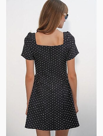 Vestido mini de lunares de corte evasé bdart