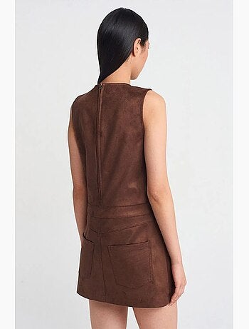 Vestido mini de polipiel sin mangas dilvin