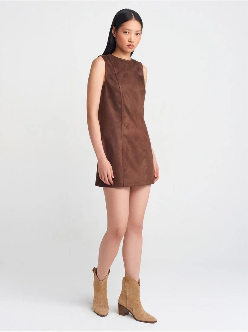 Vestido mini de polipiel sin mangas dilvin Marrón - Kiabi