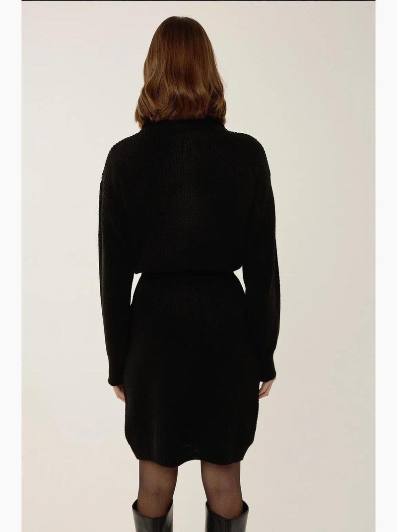 Vestido mini de punto acanalado con cuello con cremallera y cintura ceñida hiccup Negro - Kiabi