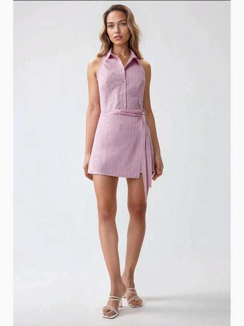 Vestido mini de rayas con cuello camisero hiccup - Kiabi Vestido mini de rayas con cuello camisero hiccup - Kiabi
