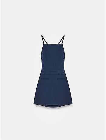 Vestido mini entallado con escote cuadrado y detalle cut-out dilvin