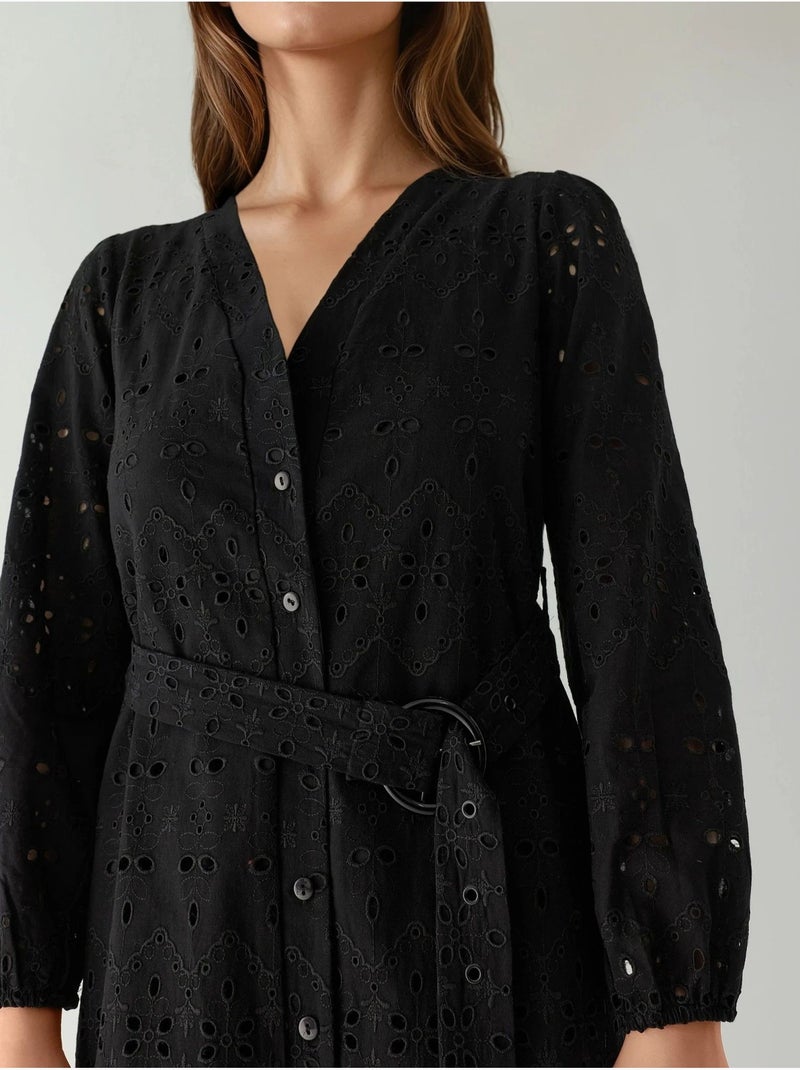 Vestido mini estampado con cuello en v de la colección pika hiccup Negro - Kiabi