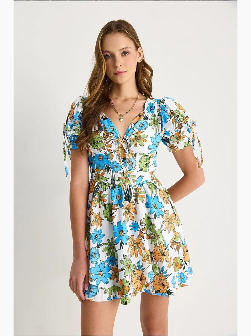 Vestido mini floral con cut-out y escote en v lucci Blanco Azul - Kiabi