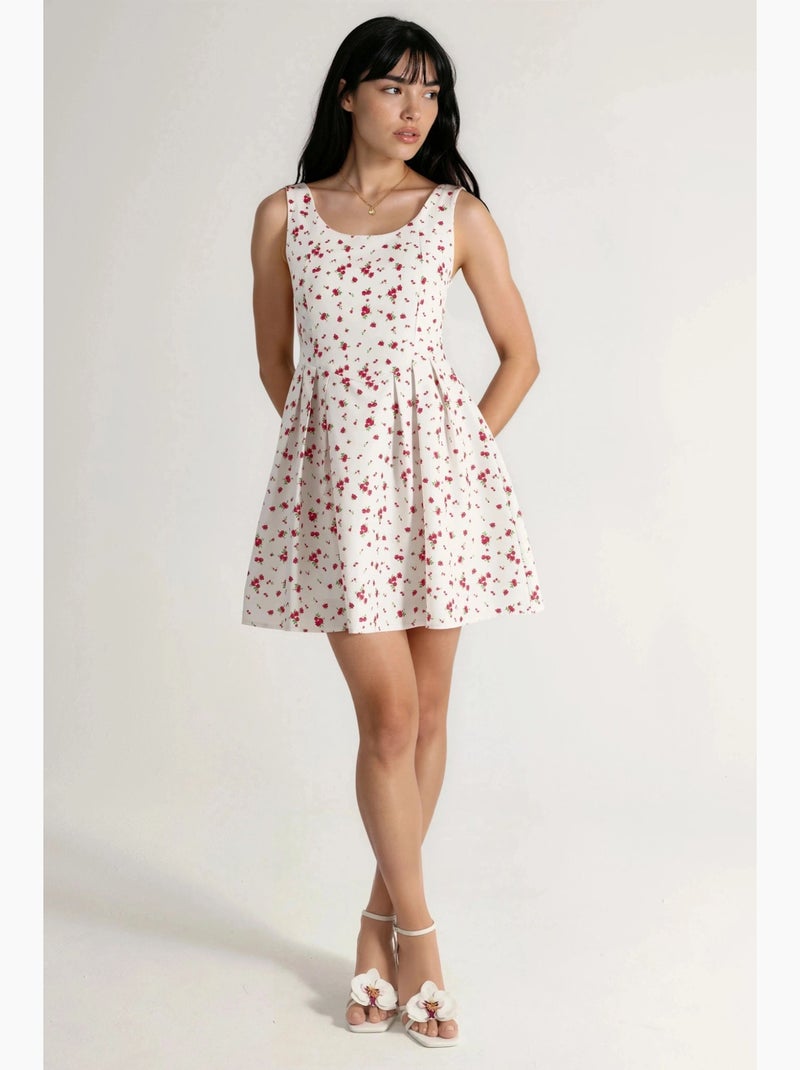 Vestido mini floral de corte a con cuello redondo hiccup Blanco - Kiabi