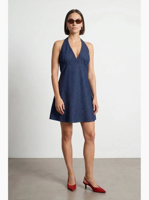 Vestido mini halter de denim de algodón dilvin - Kiabi Vestido mini halter de denim de algodón dilvin - Kiabi