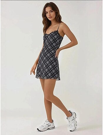 Vestido mini patinador estampado con detalle de encaje