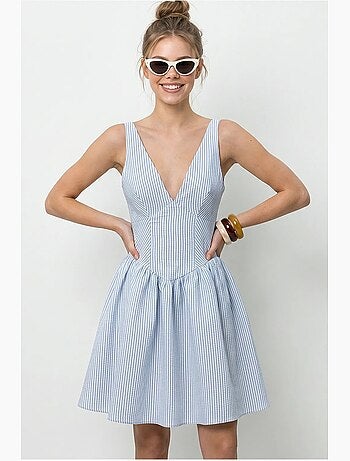 Vestido mini skater a rayas con escote en v y sin mangas lucci