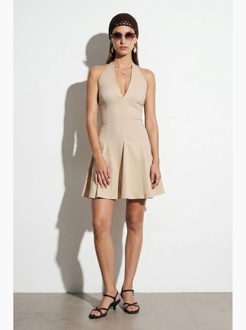 Vestido mini skater con cuello halter dilvin - Kiabi Vestido mini skater con cuello halter dilvin - Kiabi