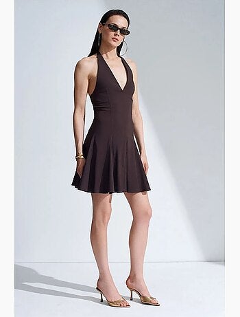 Vestido mini skater con cuello halter dilvin