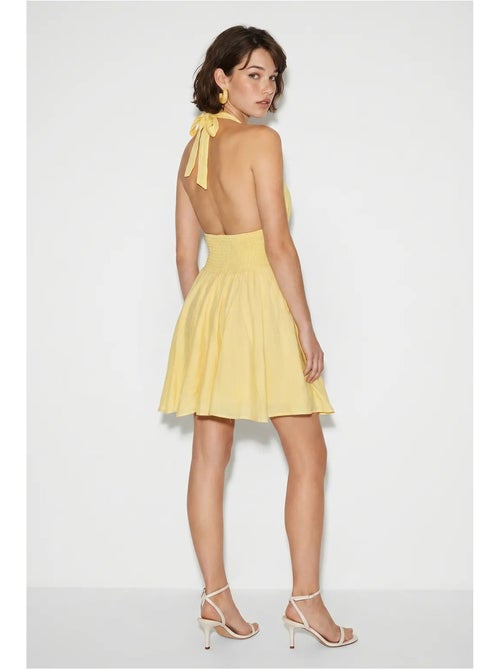Vestido mini skater con cuello halter lucci - Kiabi