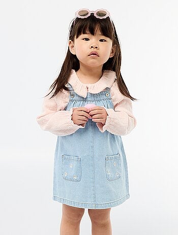 Vestido peto con 2 bolsillos de parche delanteros