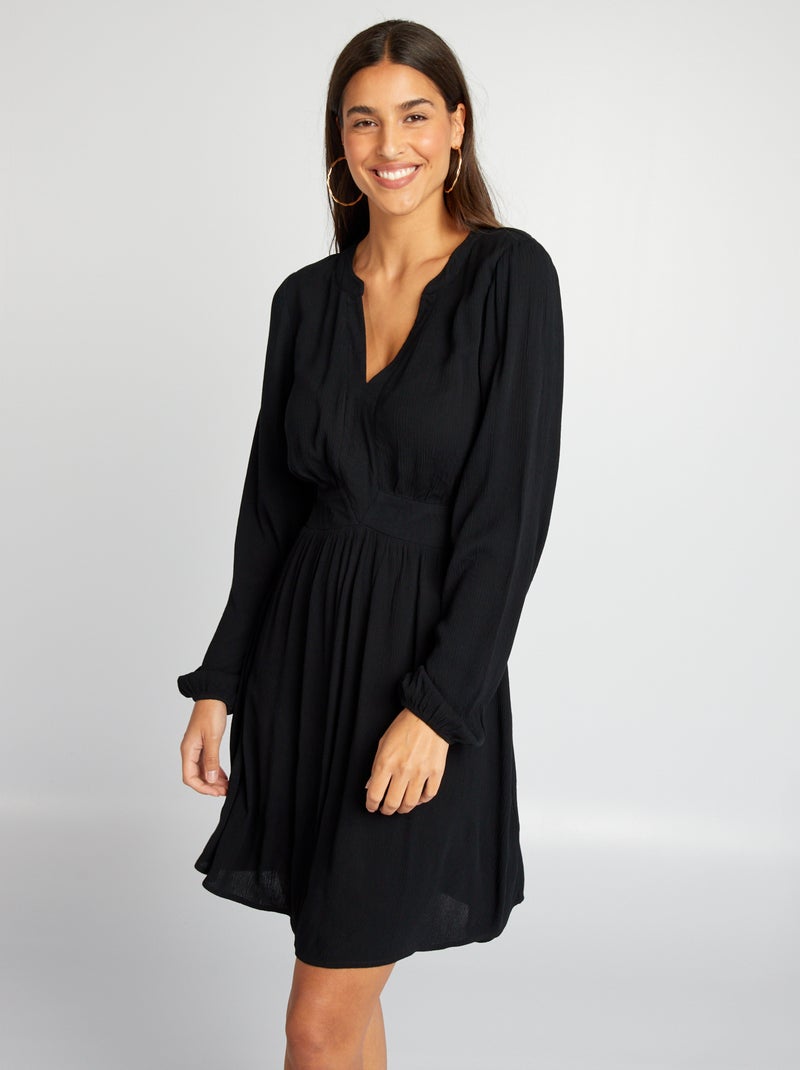Vestido plisado de manga larga negro - Kiabi