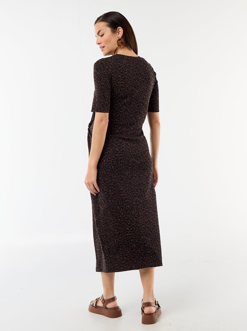 Vestido premamá con torsión frontal Marron - Kiabi