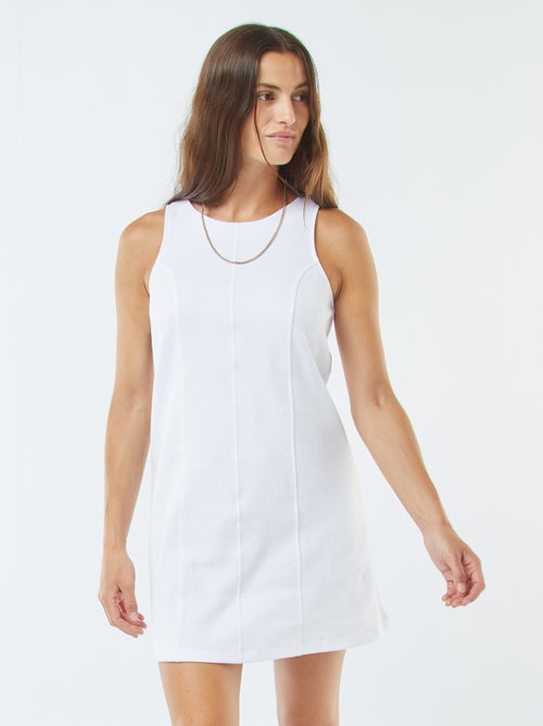 Vestido recto corto - Kiabi