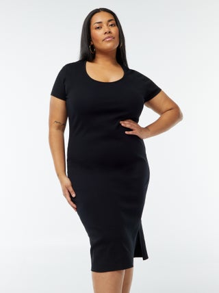 Vestido tipo camiseta de manga corta liso de canalé fino