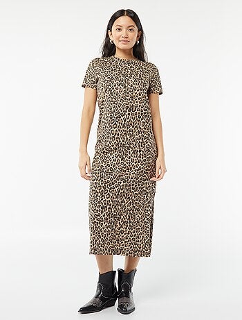 Vestido tipo camiseta largo