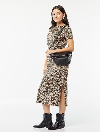 Vestido tipo camiseta largo