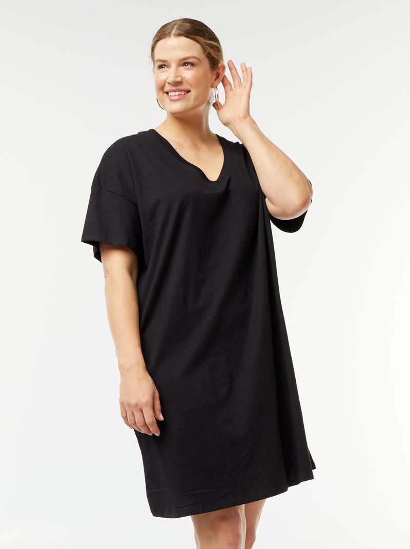 Vestido tipo camiseta largo negro - Kiabi