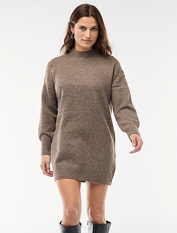 Vestido jersey con botones decorativos