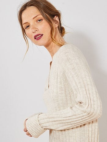 Vestido tipo jersey con escote pronunciado - Kiabi