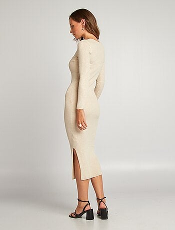 Vestido tipo jersey entallado de punto de canalé