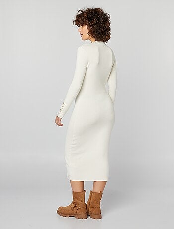 Vestido tipo jersey midi con botones dorados en las mangas