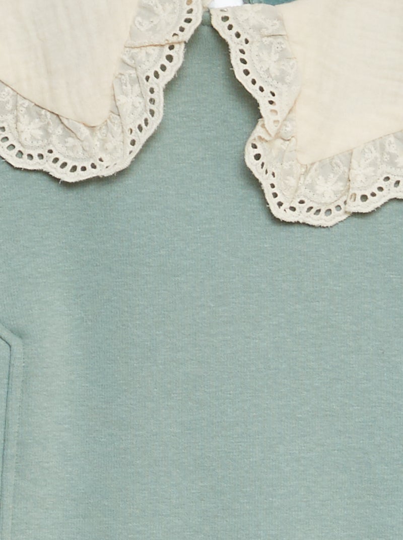 Vestido tipo sudadera con bordado inglés en el cuello VERDE - Kiabi