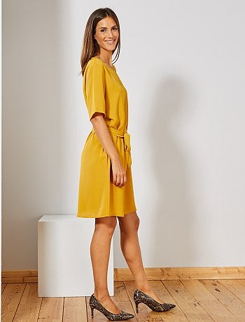 Vestido vaporoso con cinturón 'JDY' - Kiabi