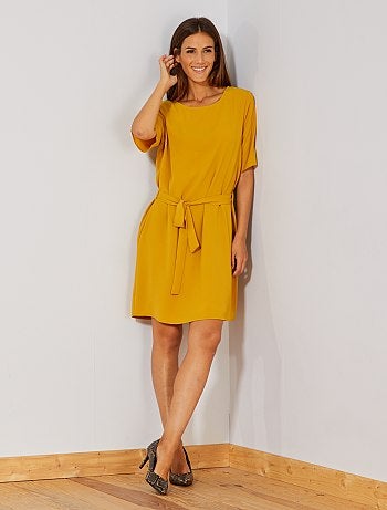 Vestido vaporoso con cinturón 'JDY' - Kiabi