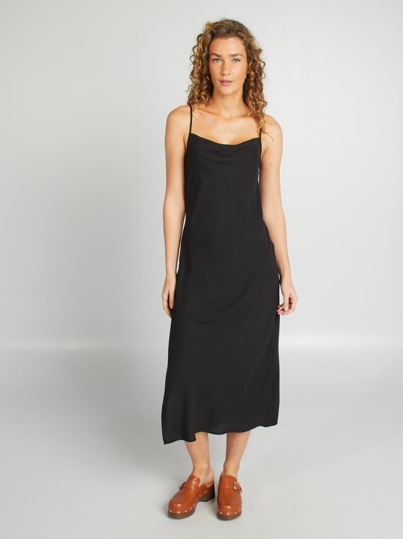 Vestido vaporoso con cuello desbocado negro - Kiabi