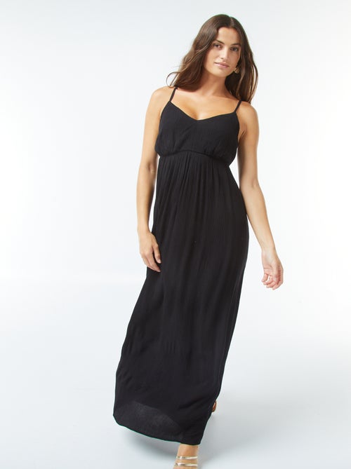 Vestido vaporoso con motivo floral y tirantes finos ajustables - Kiabi