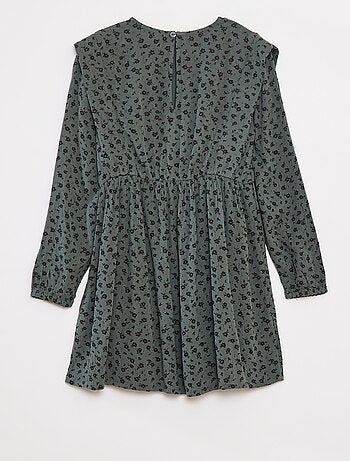 Vestido vaporoso de flores de punto de crepé