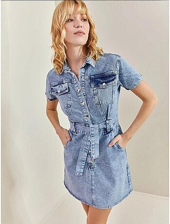 Vestido vaquero con botones a presión y cinturón lucci