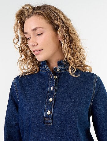 Vestido vaquero con cuello con volante