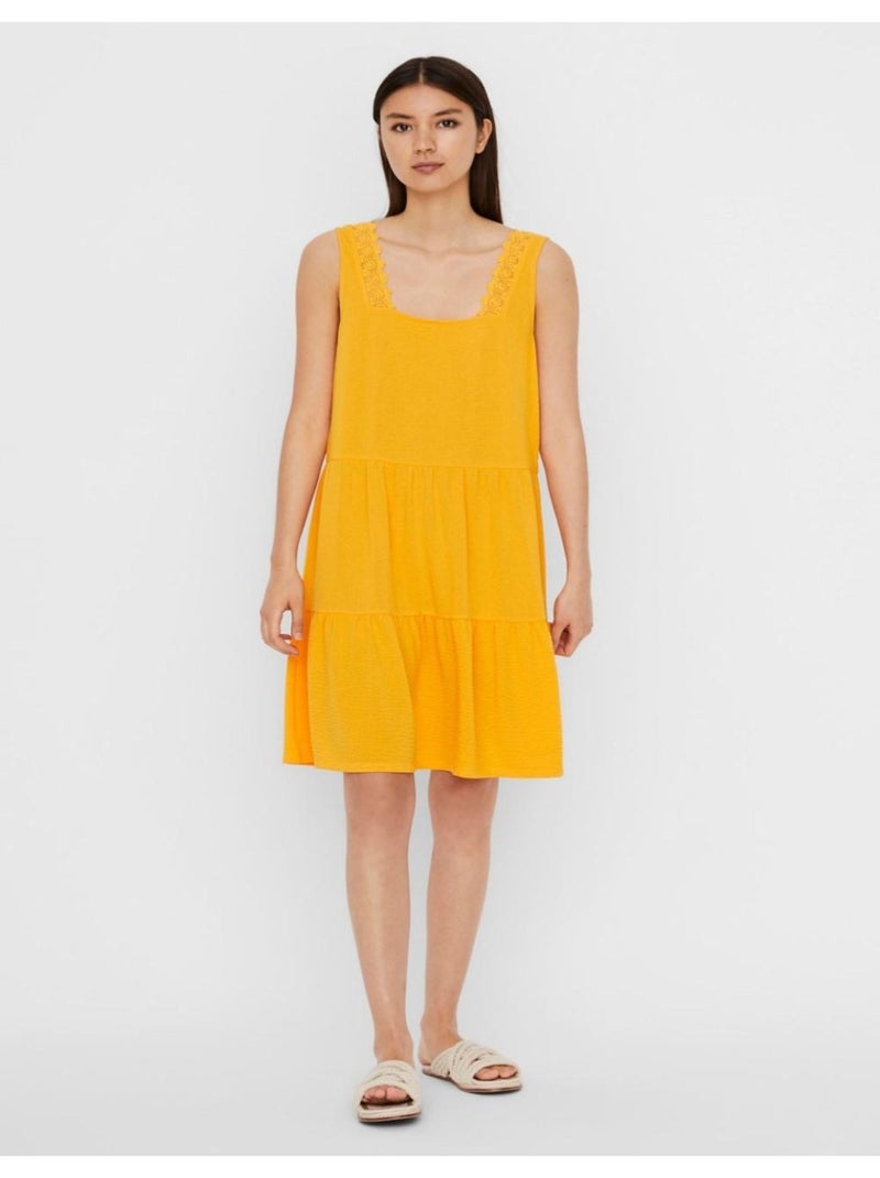 Vestidos cortos Vero Moda Amarillo - Kiabi