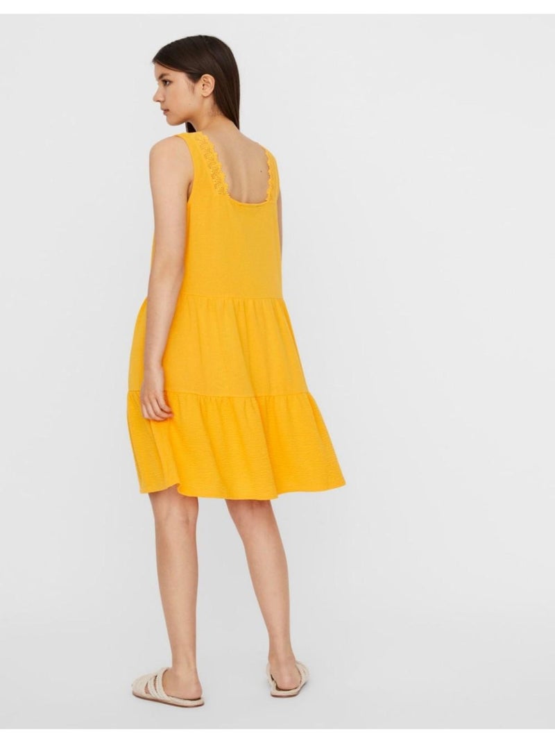Vestidos cortos Vero Moda Amarillo - Kiabi