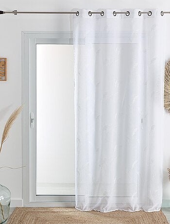 Visillo bordado de pampas