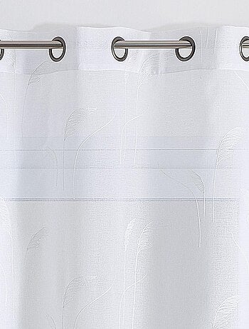 Visillo bordado de pampas