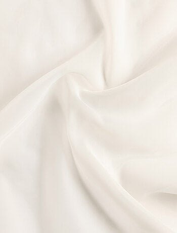 Visillo con galón fruncidor