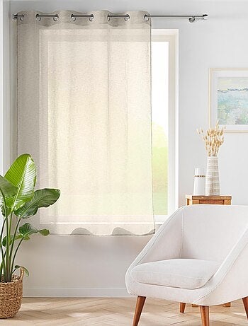 Visillo con ojales en gasa tejida