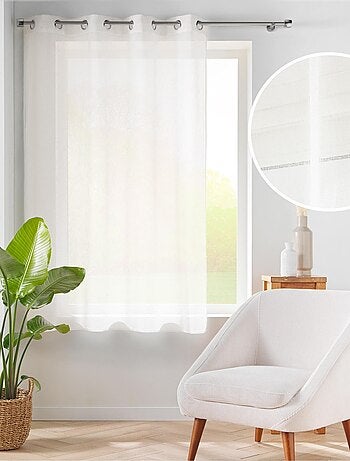 Visillo con ojales en gasa tejida