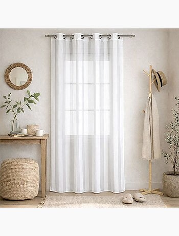 Visillo confeccionado a rayas