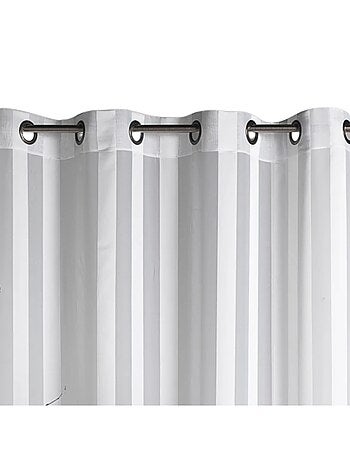 Visillo confeccionado a rayas