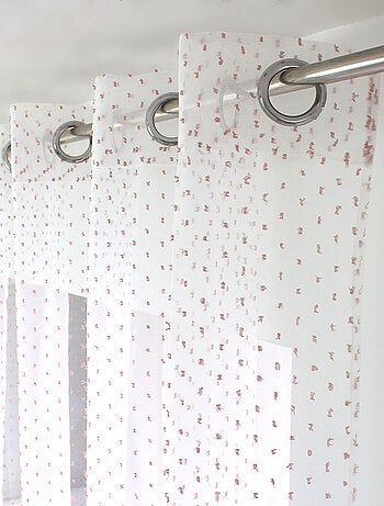 Visillo de organza con plumeti y ojales metálicos