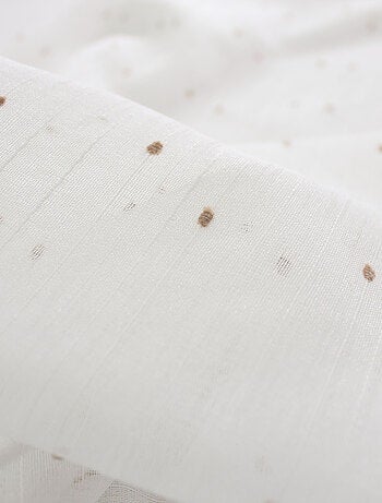 Visillo de plumeti con efecto lino y ojales metálicos