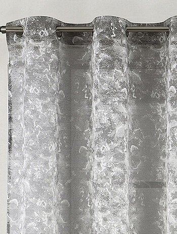 Visillo Jacquard con Ojales Elegancia Texturizada